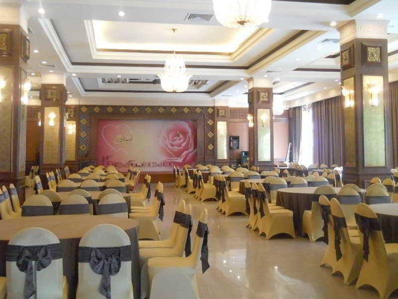 Muong Thanh Holiday Hue Hotel Exterior photo
