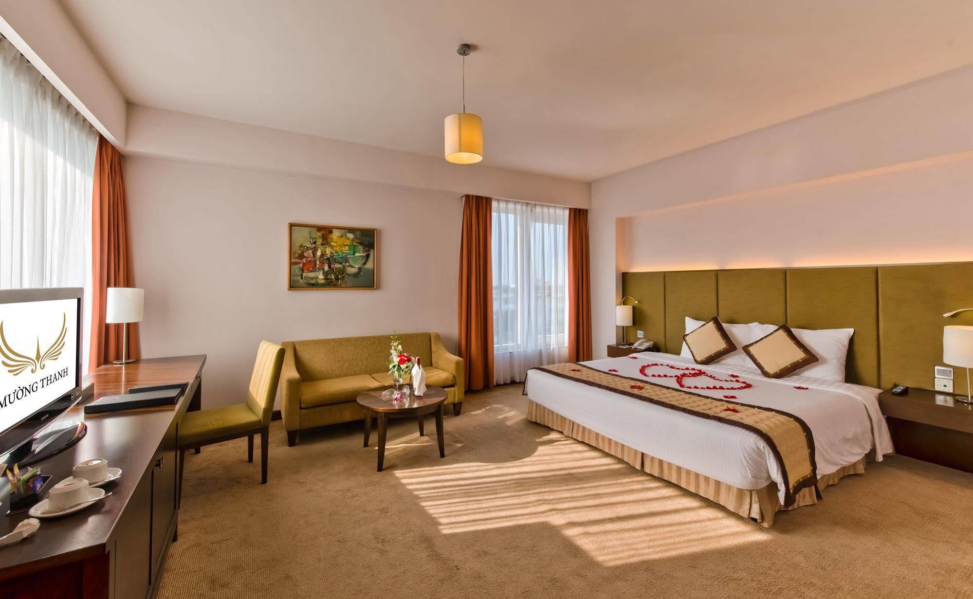Muong Thanh Holiday Hue Hotel Exterior photo