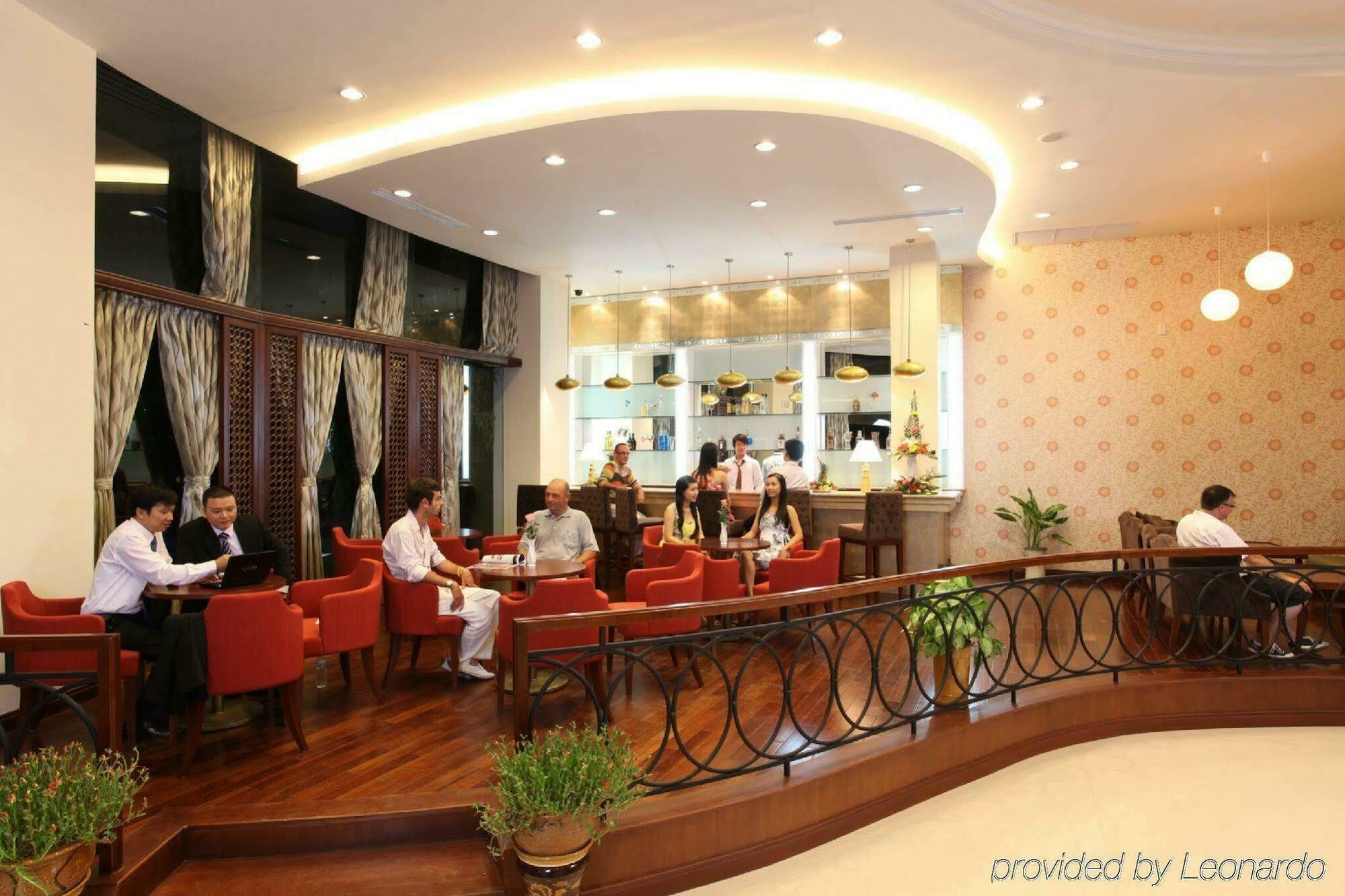 Muong Thanh Holiday Hue Hotel Exterior photo
